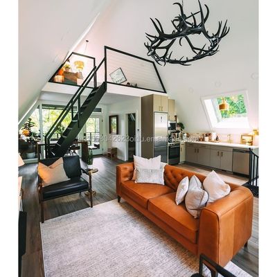 강철 구조 삼각 목조 주택