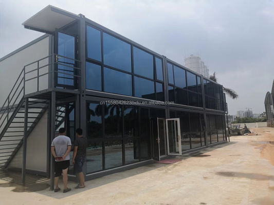 저렴한 20ft Knock Down 샌드위치 패널 휴대용 Prefab 호텔 컨테이너 알루미늄 합금 창문과 모듈형 집