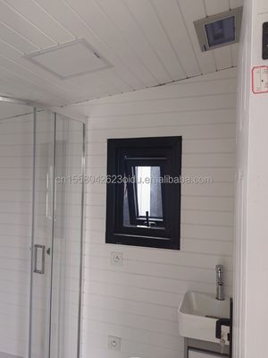 현대적인 야외 생활 20ft 40ft 전공 이동 주택 확장 가능한 강철 샌드위치 패널 컨테이너 사용자 정의 색상